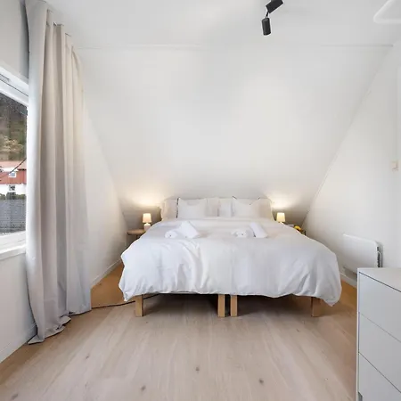 Διαμέρισμα Stunning Views - Free Parking - Private Terrace *